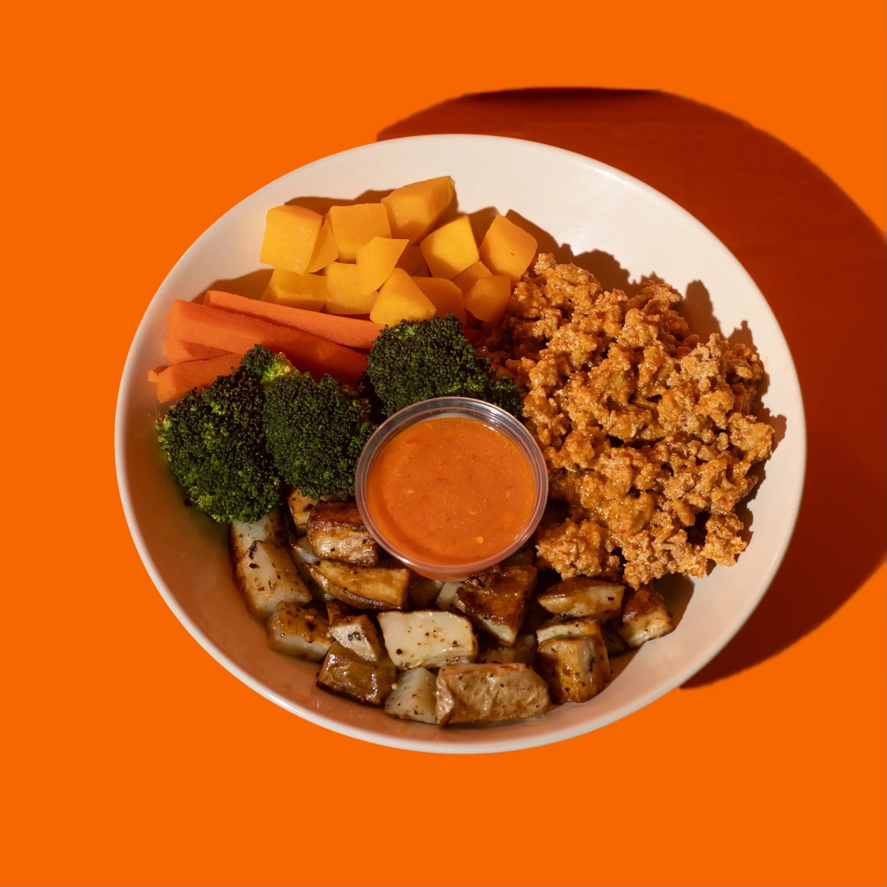 Haché de dinde épicé au piri-piri avec glucides et protéines pesés par Big Mig, idéal pour suivre votre plan nutritionnel.