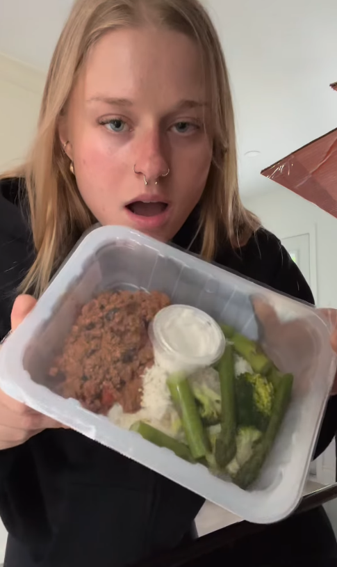 Repas prêt-à-manger post instagram, en vedette.