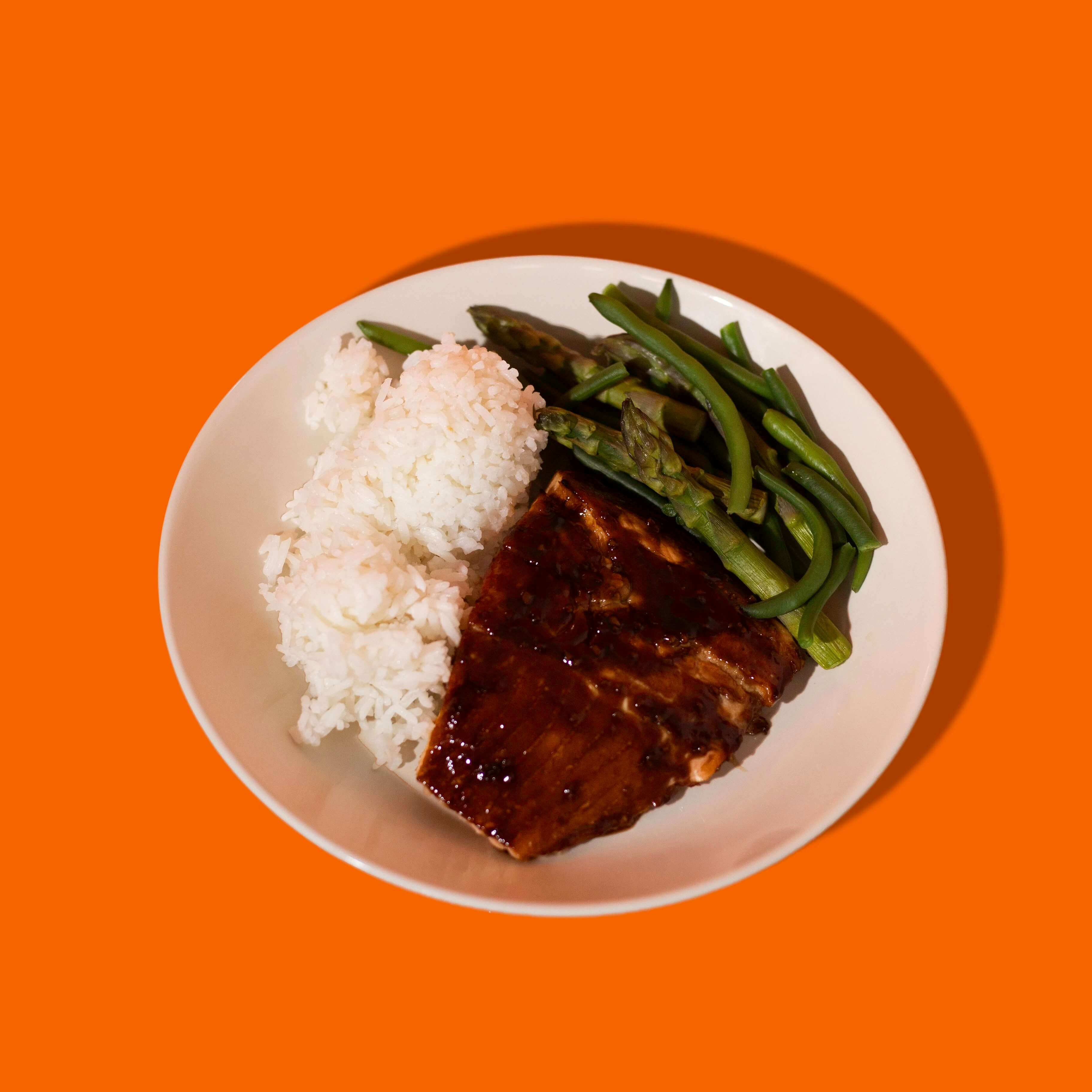 Filet de saumon miel et ail Big Mig, repas prêt-à-manger riche en oméga-3.